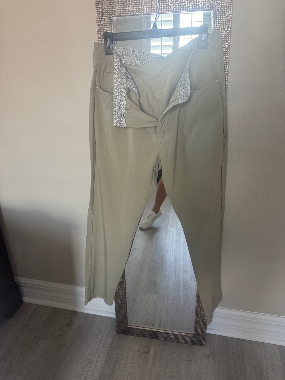 AndersonOrd Light Olive Green -Tan Golf Pants